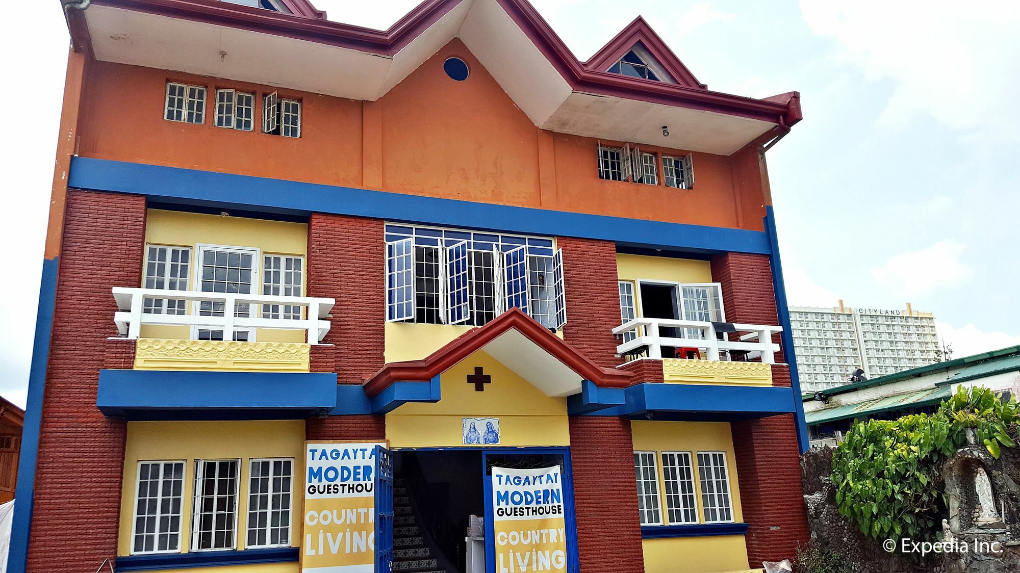 Tagaytay Modern Guesthouse - City Center Tagaytay City Exterior photo